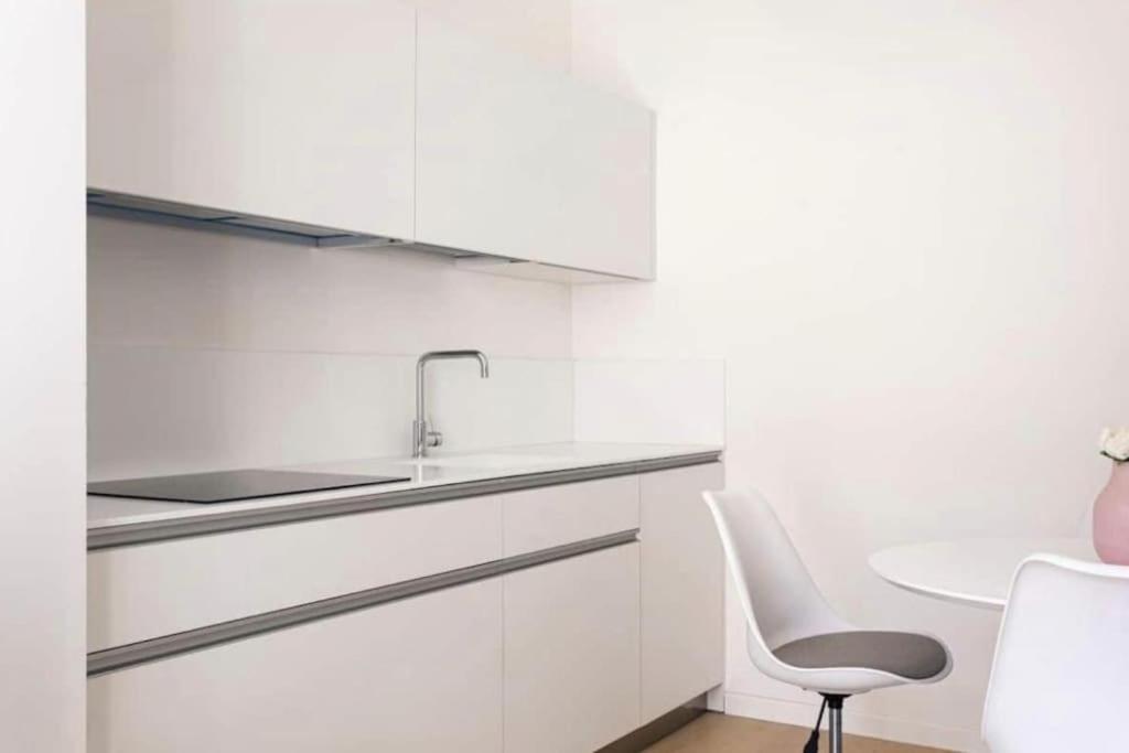 Luxury One Bedroom Corso Buenos Aires มิลาน ภายนอก รูปภาพ
