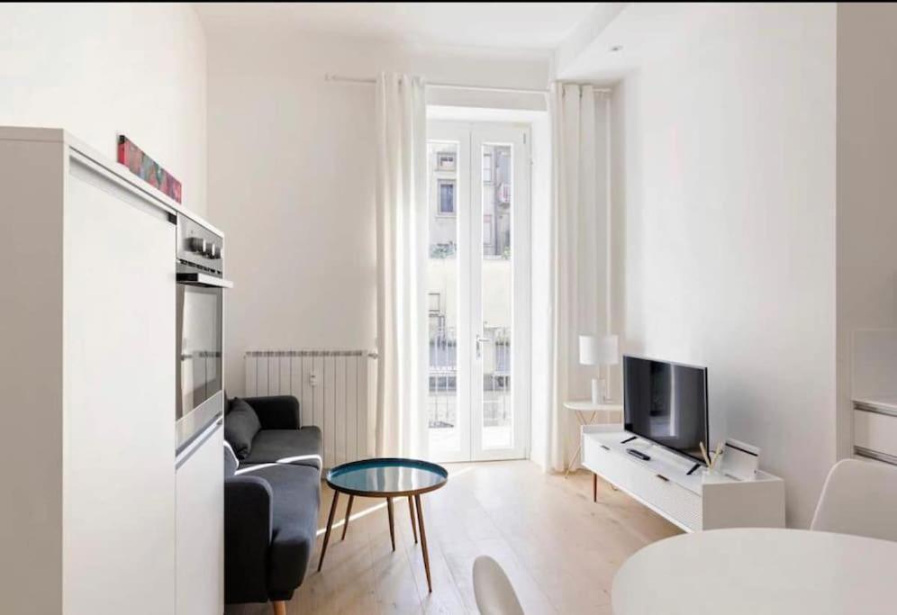 Luxury One Bedroom Corso Buenos Aires มิลาน ภายนอก รูปภาพ